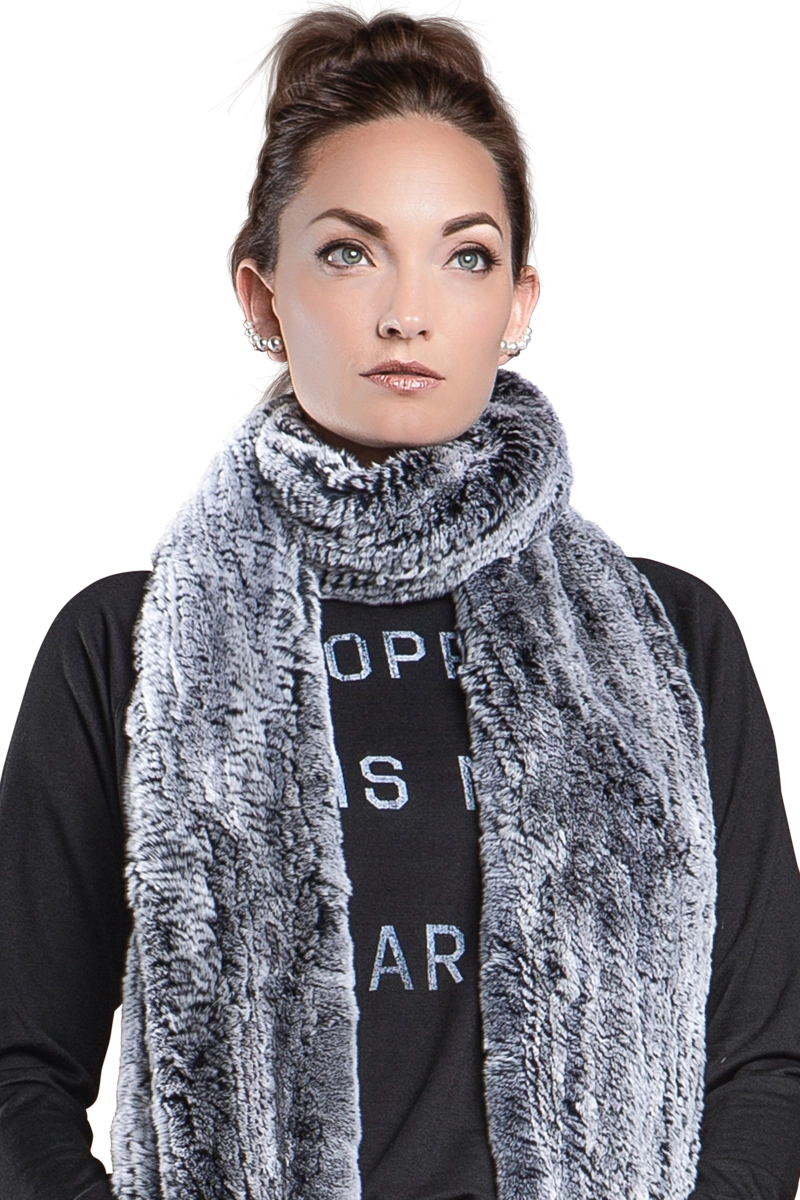 Gray EM-EL Rex Rabbit Knitted Poche Scarf with Pockets