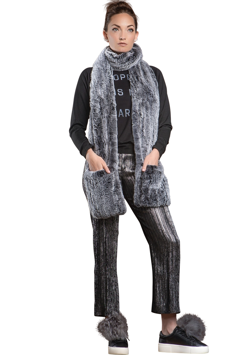 Gray EM-EL Rex Rabbit Knitted Poche Scarf with Pockets