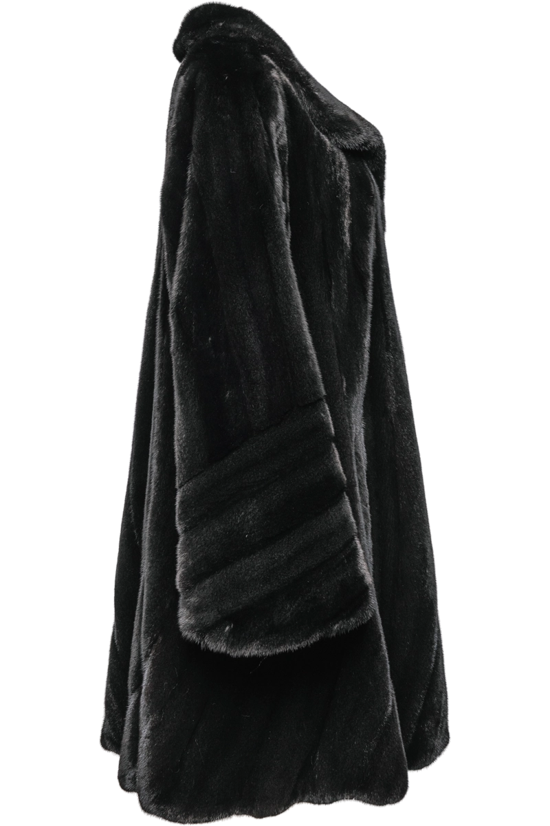 Ranch Pologeorgis for EM-EL Directional Mink Fur Coat Product Side View