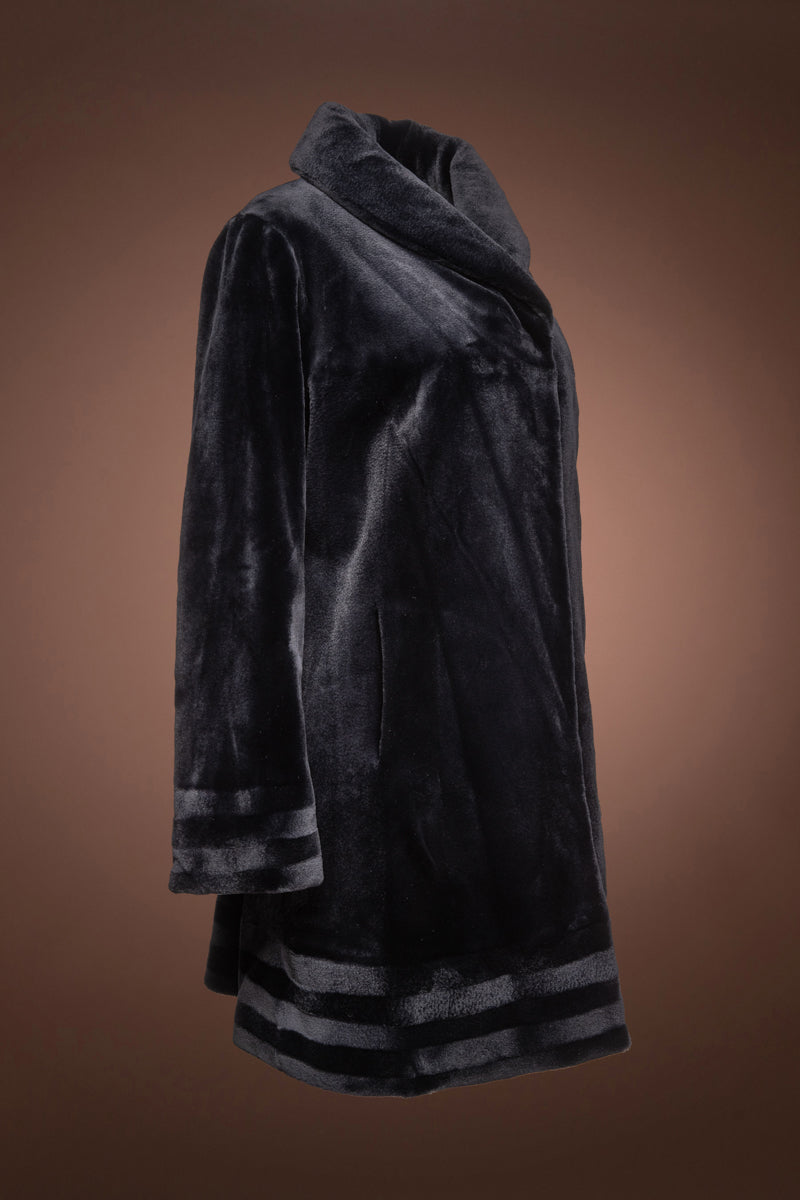 NavyBlue Loro Piana Women's Reversible Border Pattern Sheared Mid-Length Mink Fur Coat 